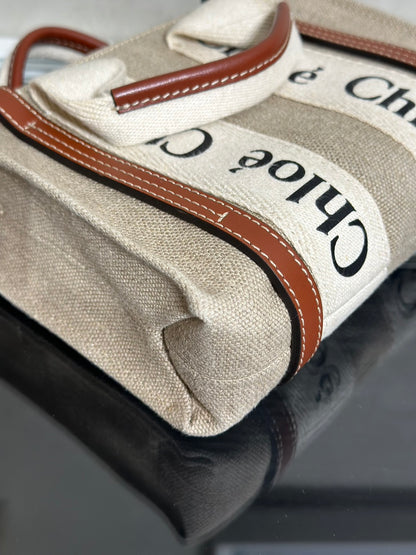 Chloe Woody Mini Tote - 棕