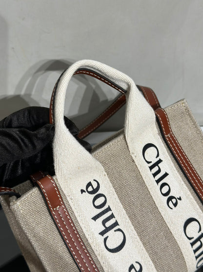 Chloe Woody Mini Tote - 棕