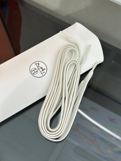 HERMES Bouncing小牛皮休閒鞋 - 白拚黑H 39.5