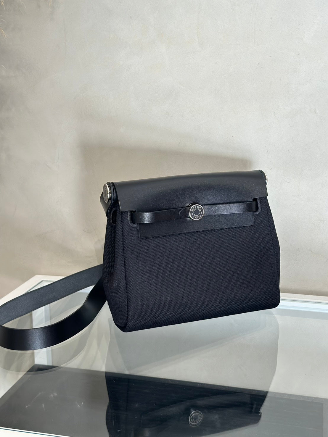 HERMES Herbag Zip 20 - 黑琺瑯銀釦 K