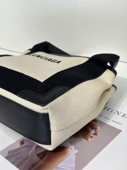 Balenciaga Navy cabas帆布托特