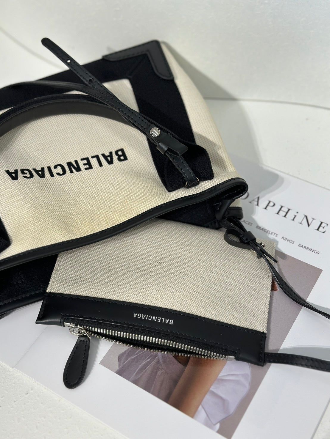 Balenciaga Navy cabas帆布托特