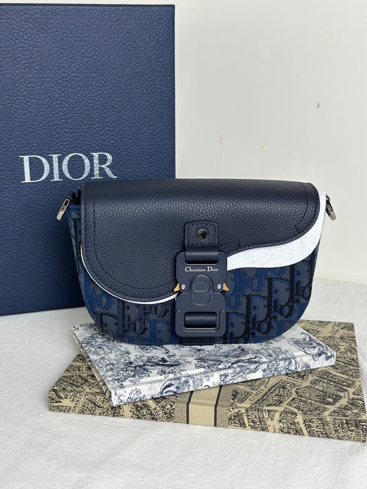 DIOR Saddle郵差馬鞍包 - mini深藍