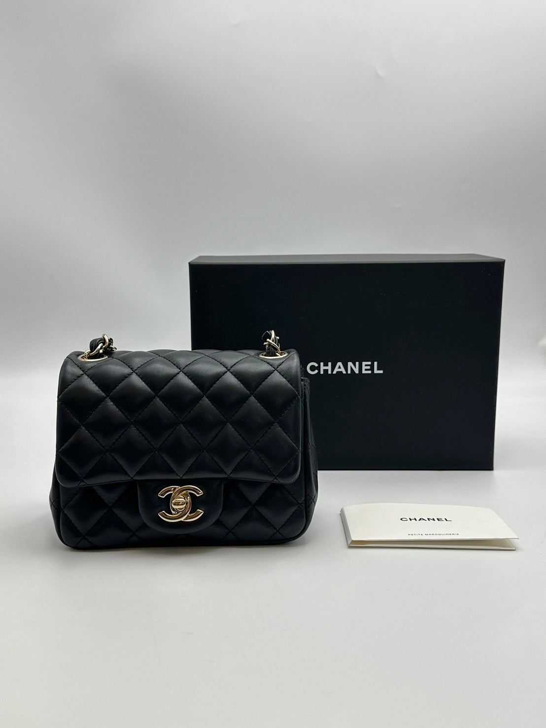 CHANEL 經典口蓋包方胖子 17 - 黑金29開