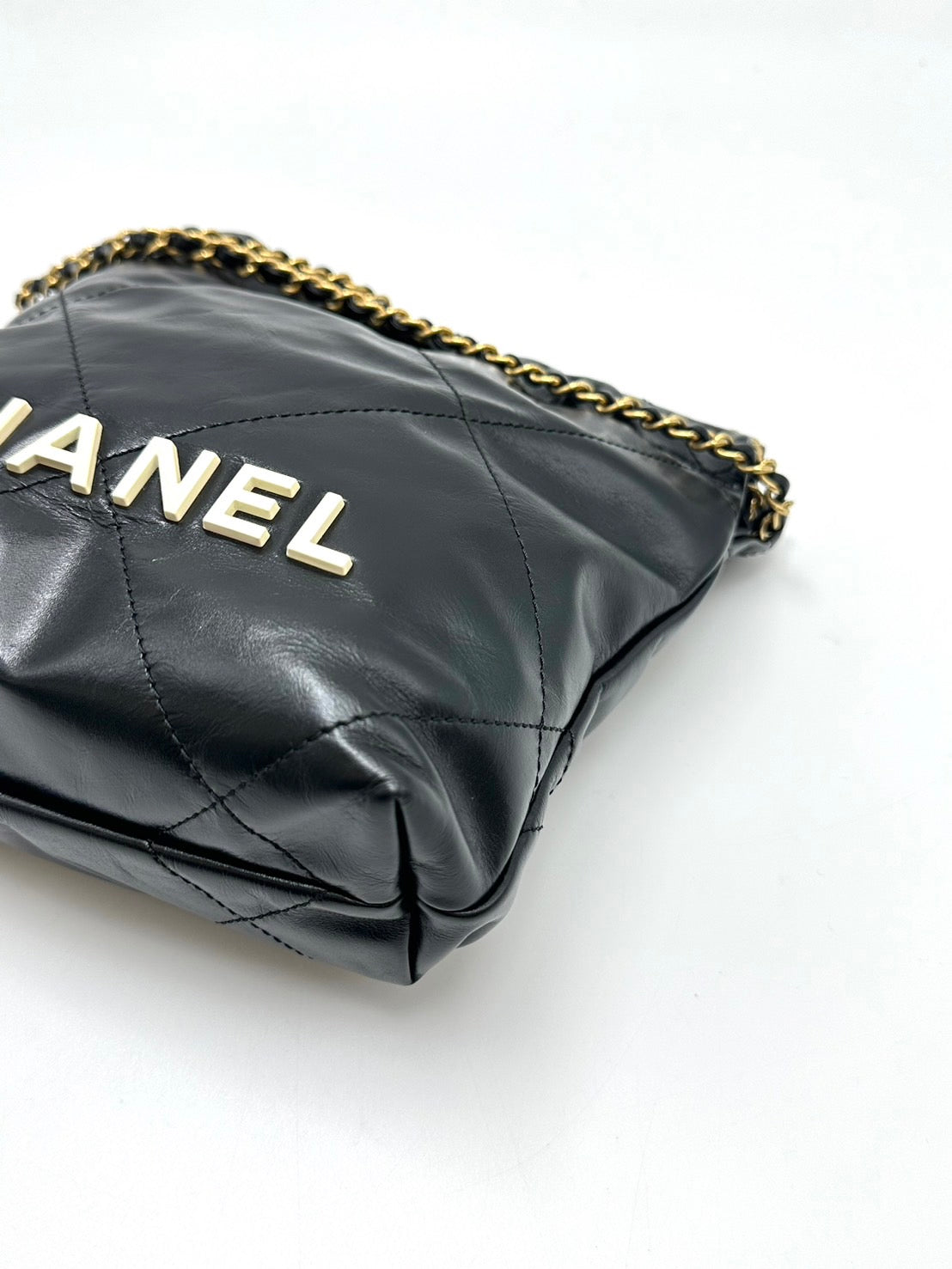 CHANEL 22 Mini bag - 黑底白字