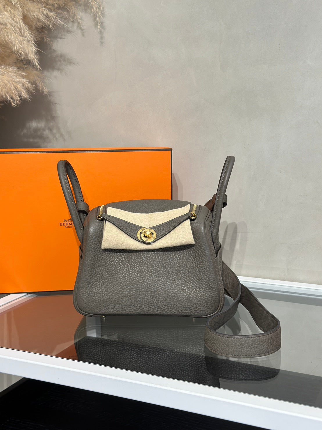 HERMES Mini Lindy - 錫器灰金 Y