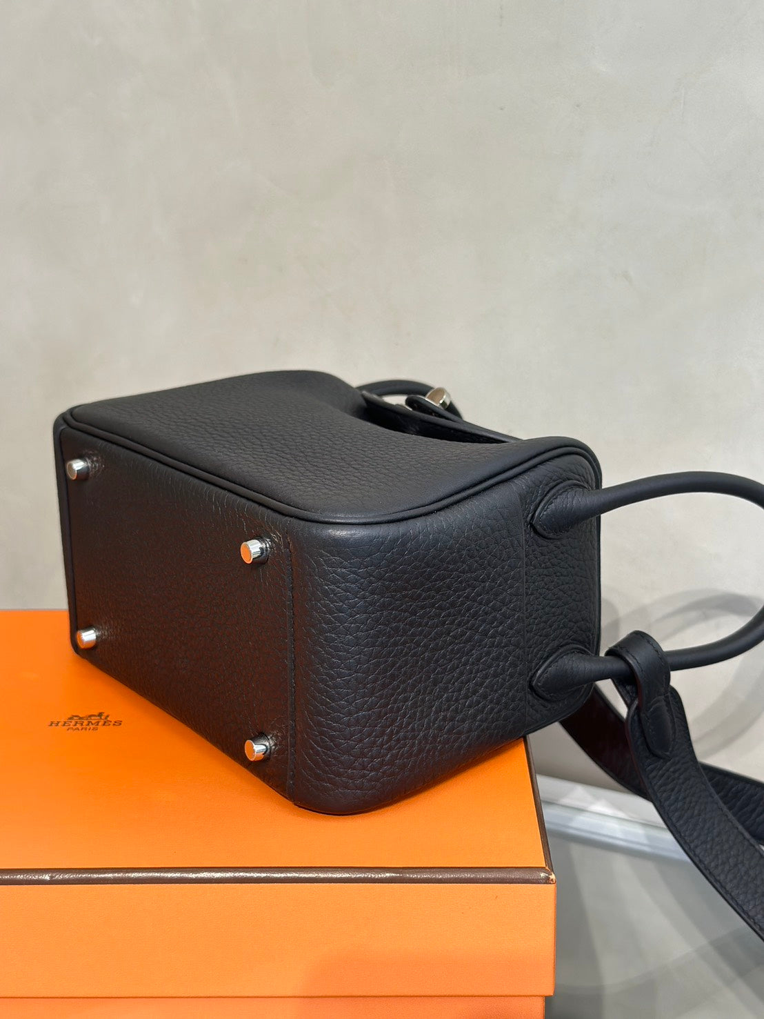 HERMES Mini Lindy ll - Noir 89 黑銀 W