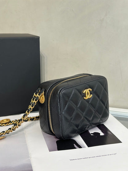 CHANEL 22A迷你相機包 - 黑金