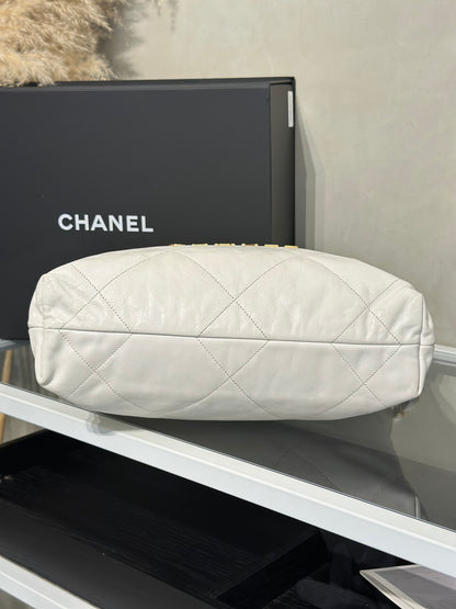 CHANEL 22 Bag - 小號白金