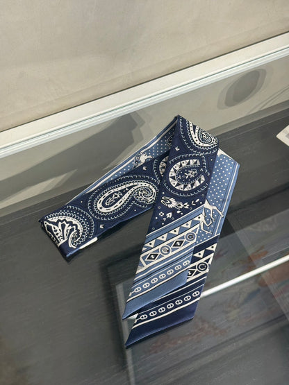 HERMES Cheval de Coeur Bandana愛心駿馬Twilly - 藍