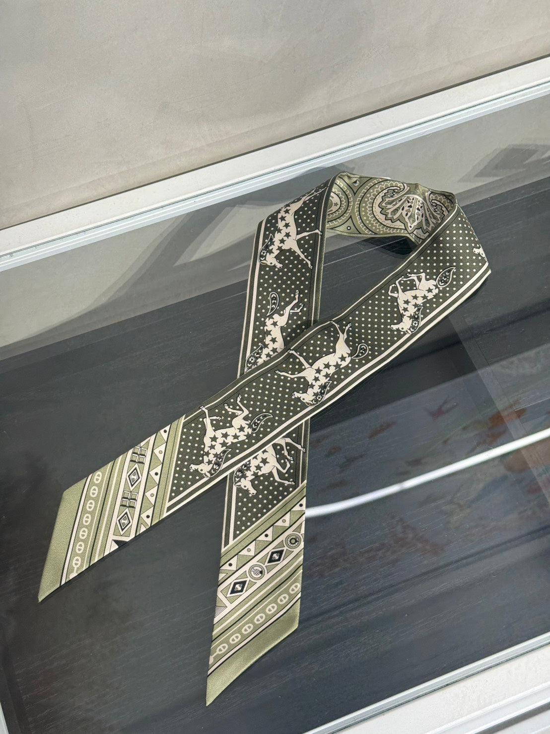 HERMES Cheval de Coeur Bandana愛心駿馬Twilly - 綠
