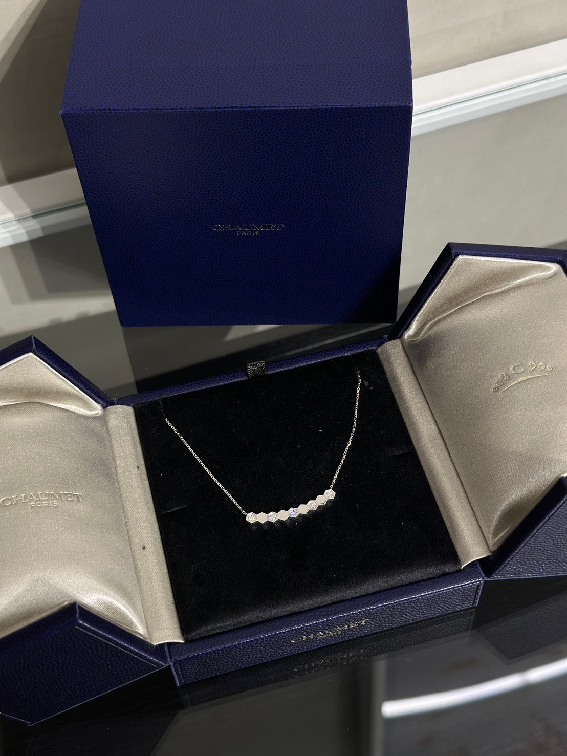 CHAUMET Bee de Chaumet 18K白金鑽石項鍊