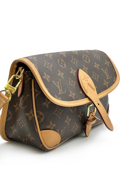 LOUIS VUITTON Diane 法棍包