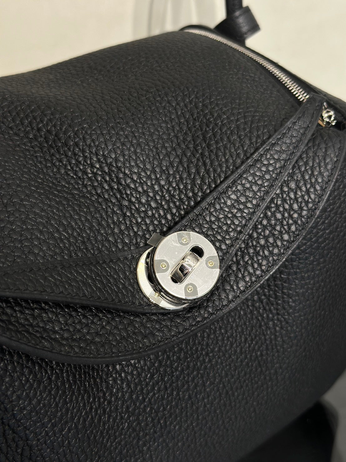 HERMES Lindy 26 - Noir 89 黑銀 U