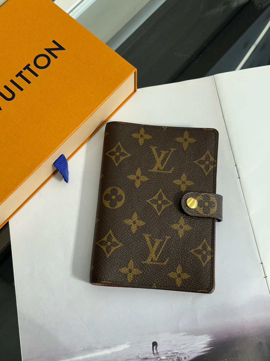 LOUIS VUITTON 經典老花六孔活頁手帳本 / 筆袋