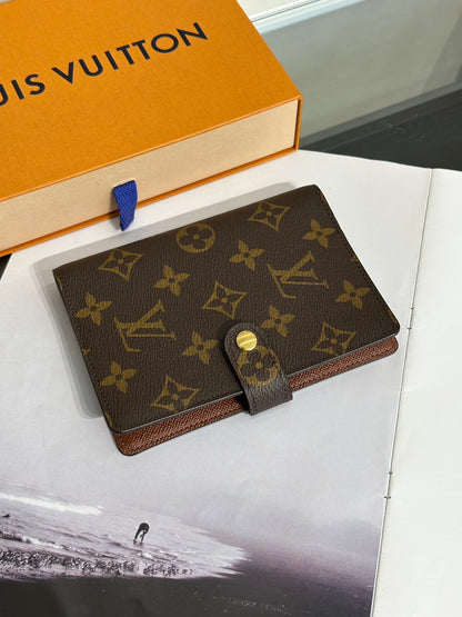 LOUIS VUITTON 經典老花六孔活頁手帳本 / 筆袋