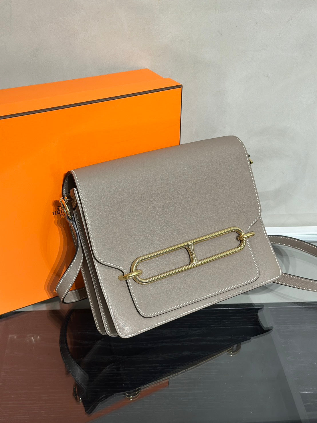 HERMES Roulis 23 - Etoupe 18 大象灰金 C