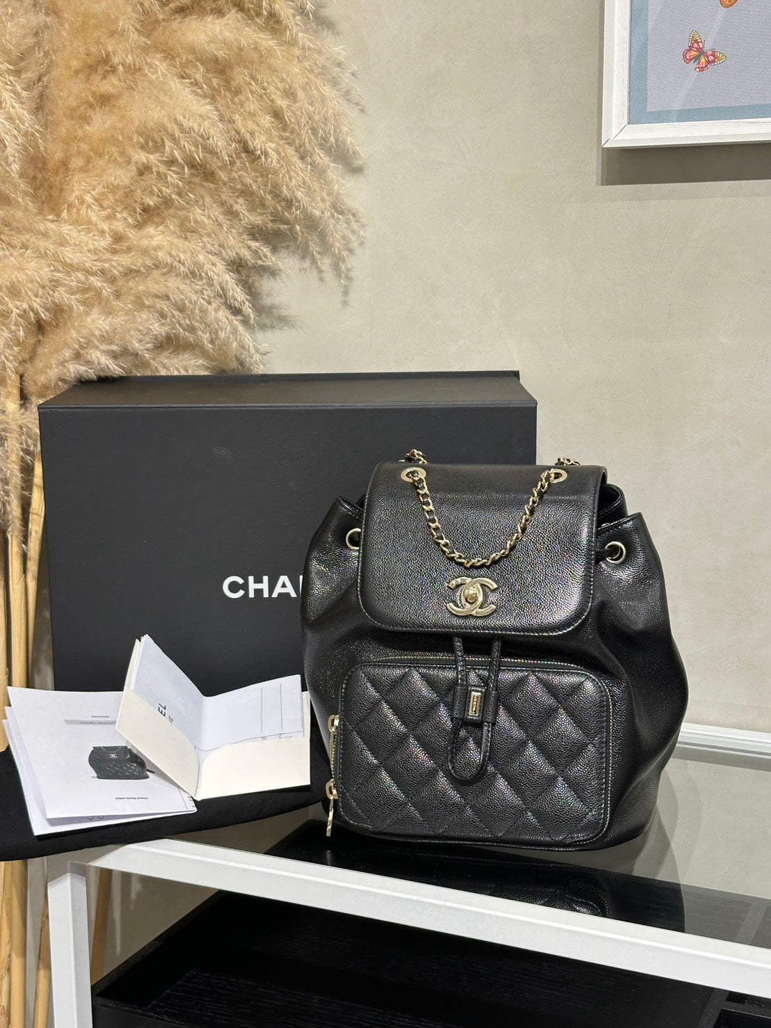 CHANEL Affinity粒面牛皮後背包 - 黑金