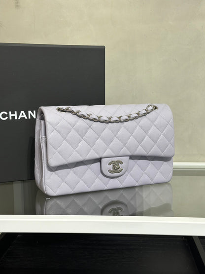 CHANEL 經典口蓋包CF25 - 粒面牛皮淺紫銀