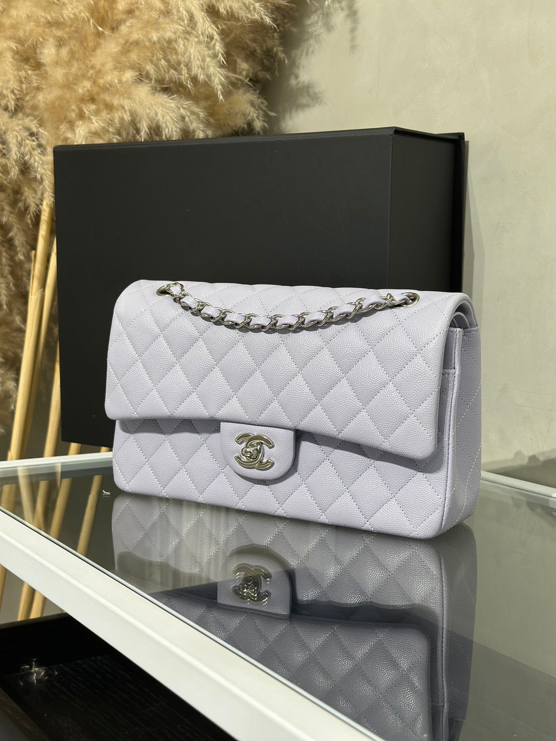 CHANEL 經典口蓋包CF25 - 粒面牛皮淺紫銀