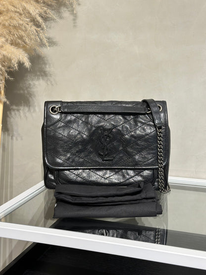 YSL Niki 小牛皮手袋 - 中號黑字銀鍊