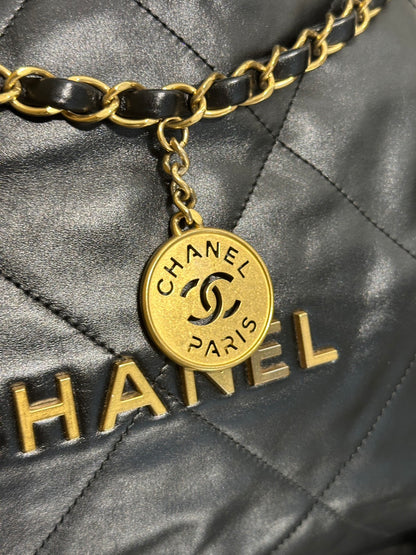 CHANEL 22 Bag - 中號黑金