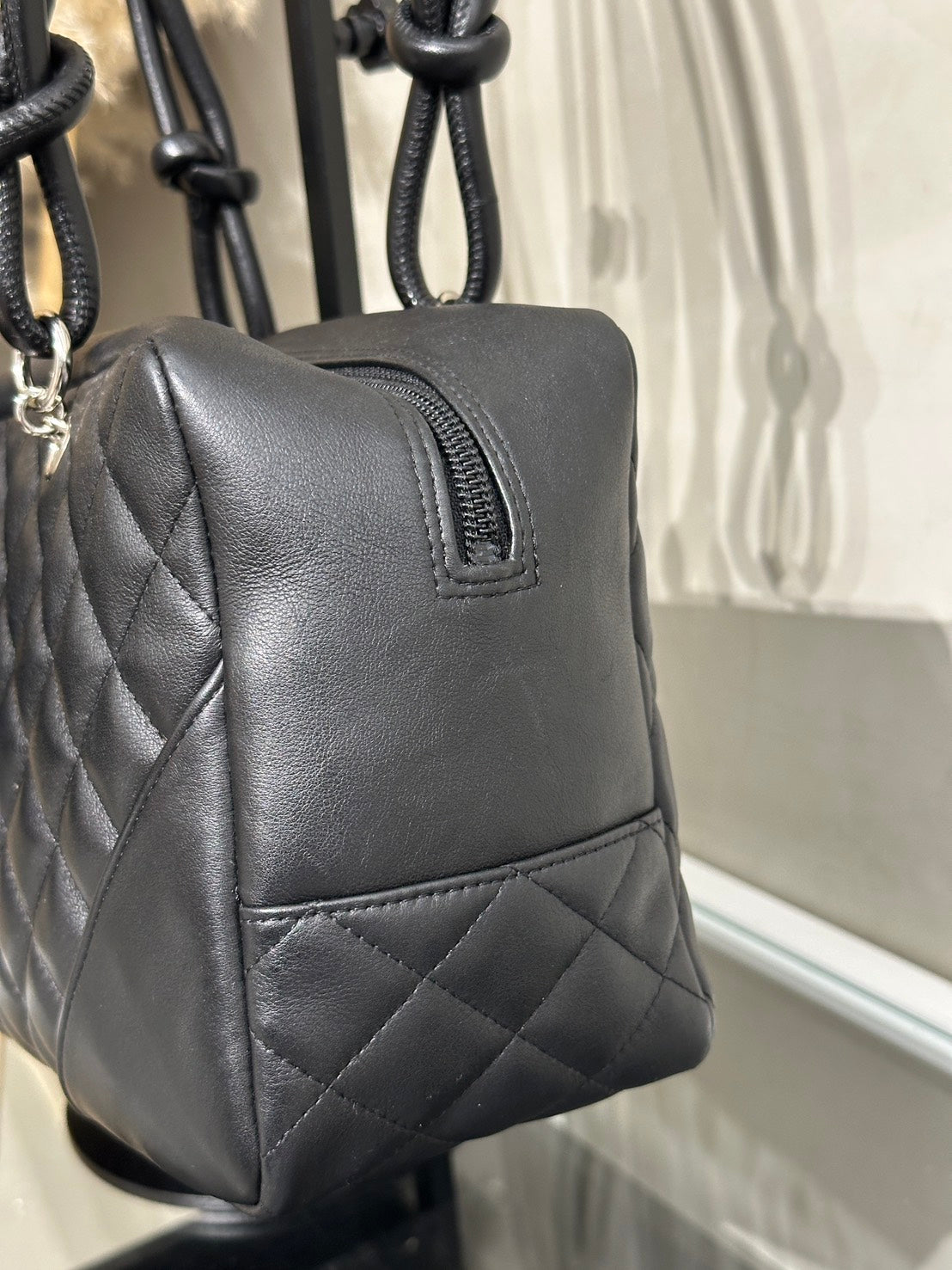 CHANEL 康朋保齡球包 - 黑8開