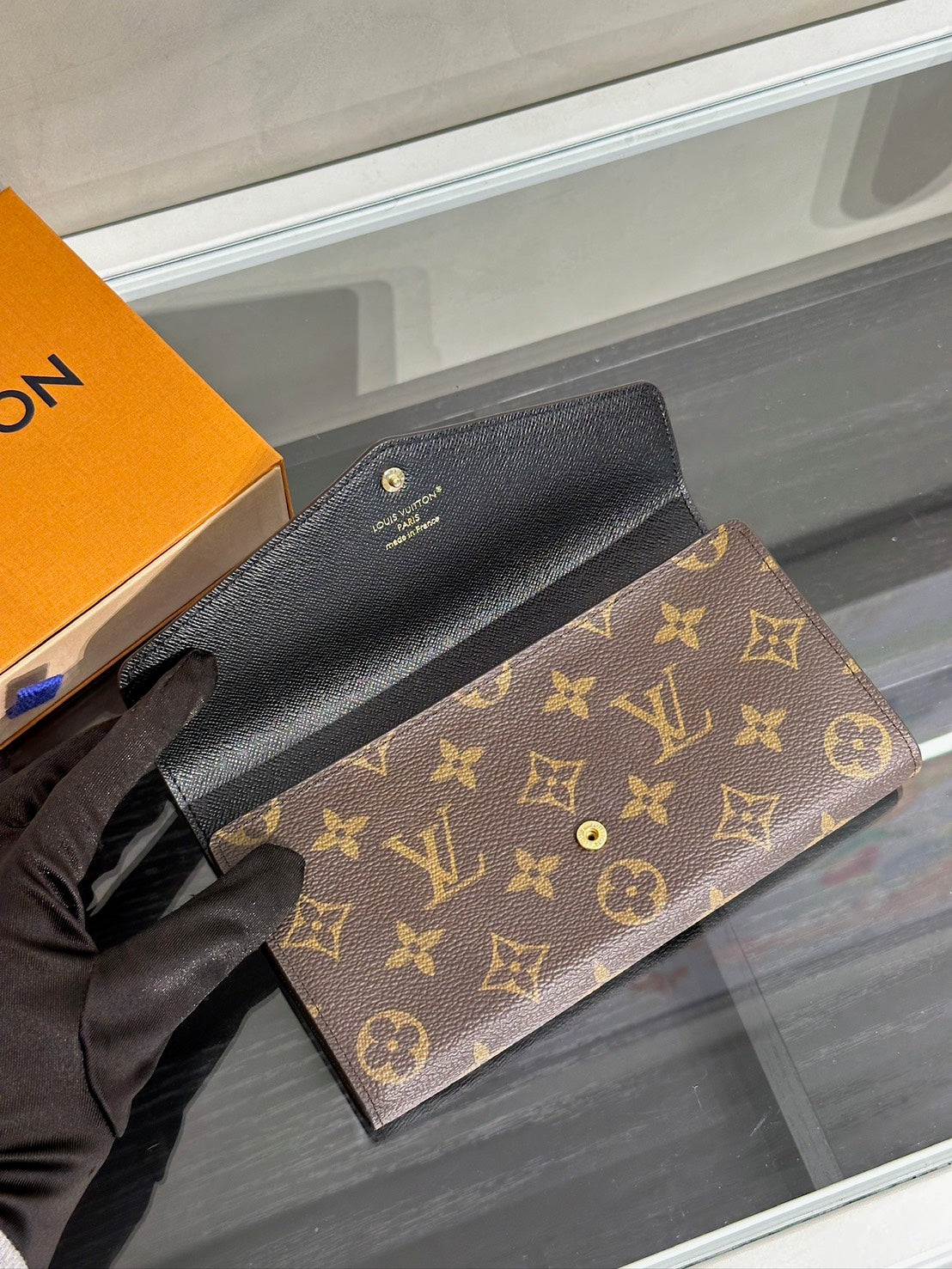 LOUIS VUITTON Sarah信封雙折拚色長夾