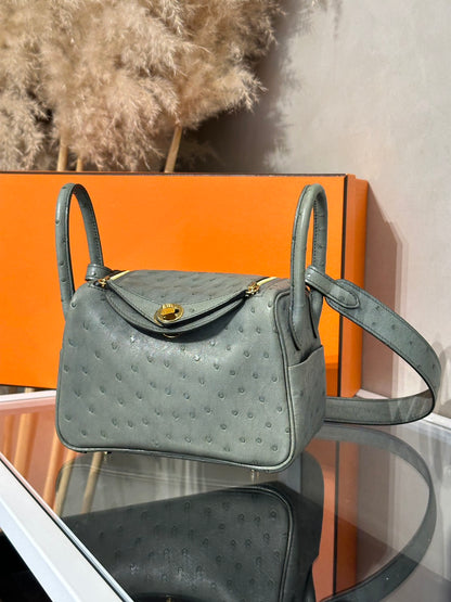 HERMES Mini Lindy - Vert Amande 63 鴕鳥皮杏仁綠金 U