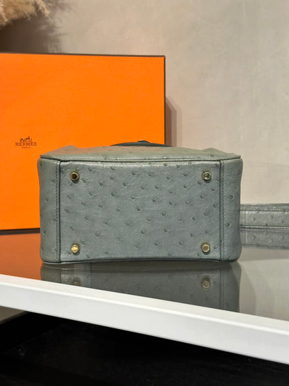 HERMES Mini Lindy - Vert Amande 63 鴕鳥皮杏仁綠金 U
