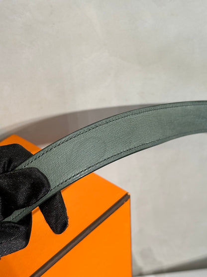 HERMES Mini Lindy - Vert Amande 63 鴕鳥皮杏仁綠金 U