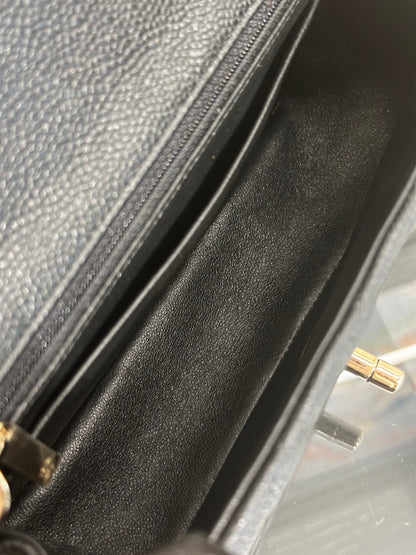 CHANEL 經典口蓋包Mini CF20 - 粒面牛皮黑金25開