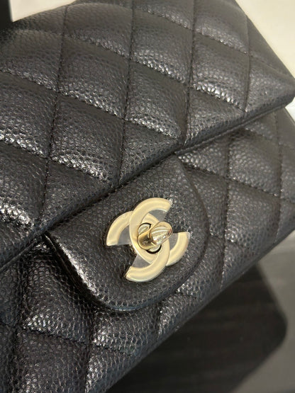 CHANEL 經典口蓋包Mini CF20 - 粒面牛皮黑金25開