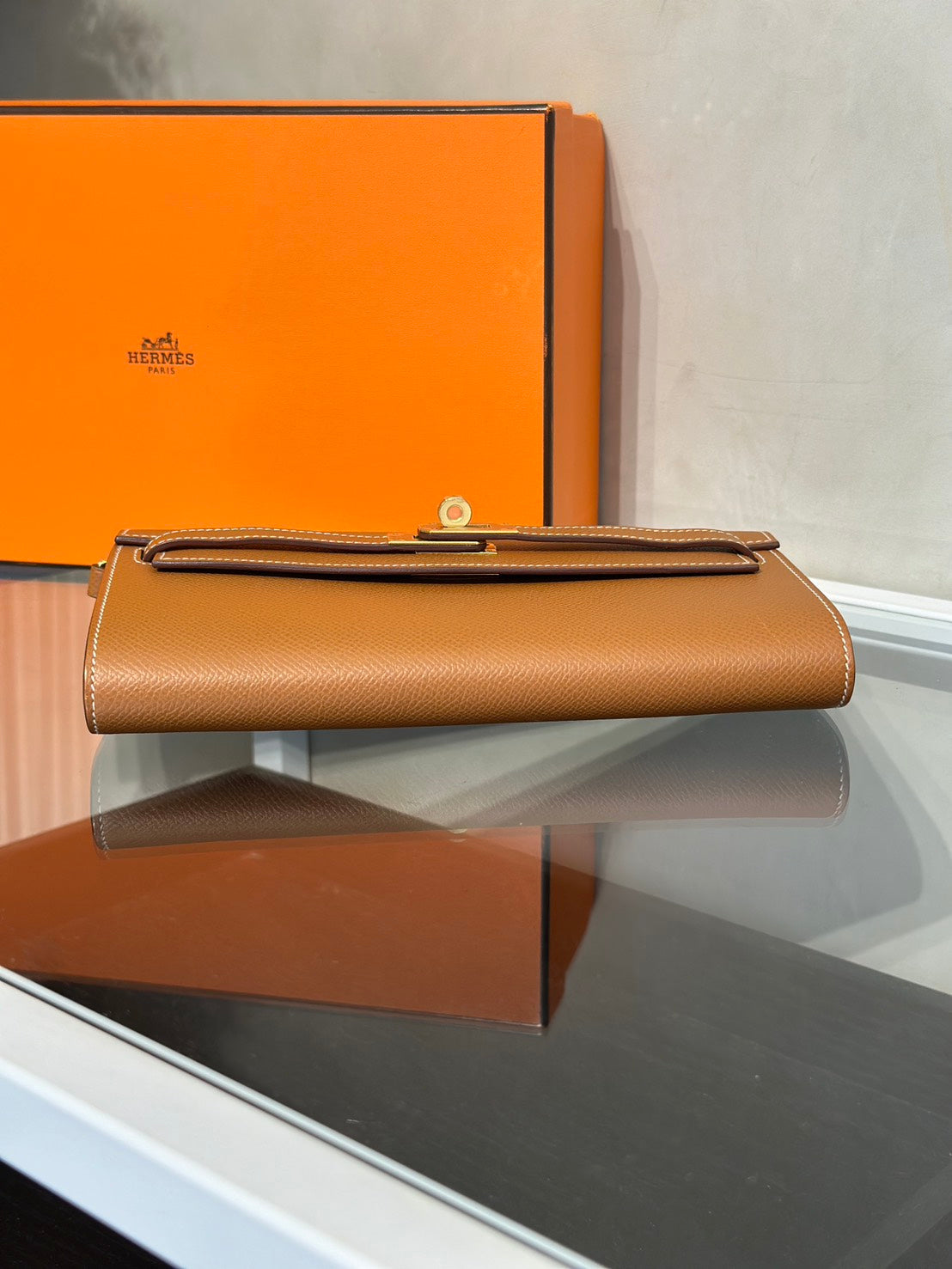 HERMES Kelly To Go - Gold 37 金棕金 Y