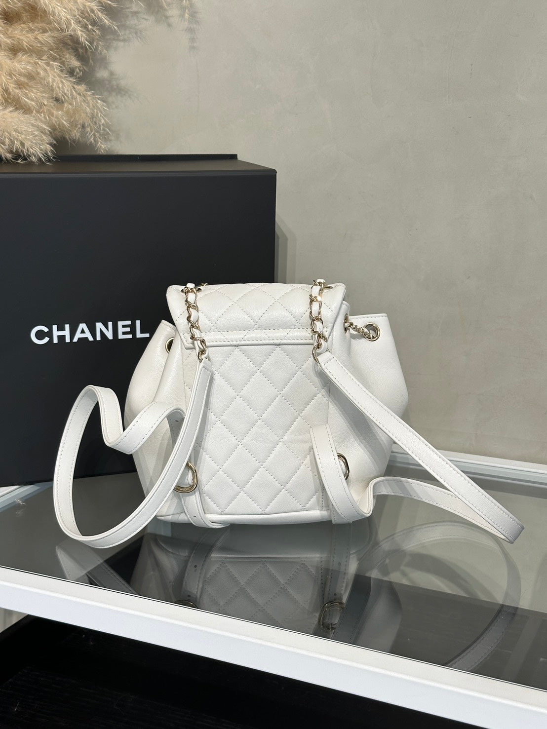 CHANEL Duma小牛皮後背包 - 小號白金