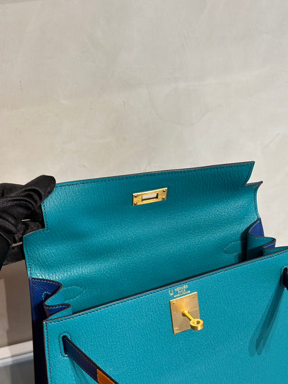 HERMES Kelly 28 - Bleu Paon/Bleu Electrique 孔雀藍拚電光藍金 A