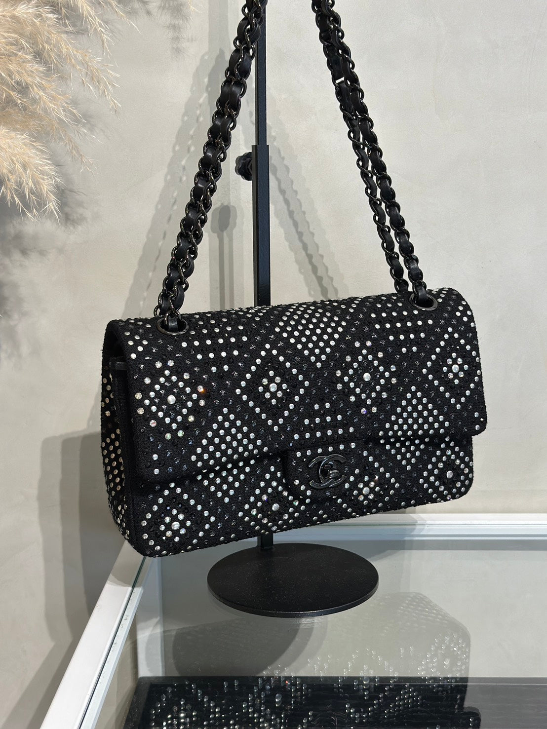 CHANEL 22P毛呢滿鑽CF25 - So Black