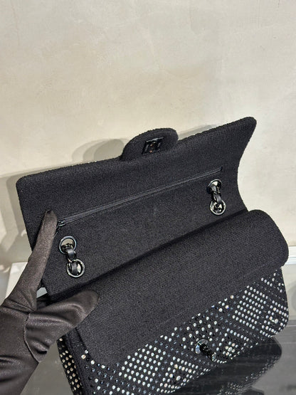 CHANEL 22P毛呢滿鑽CF25 - So Black