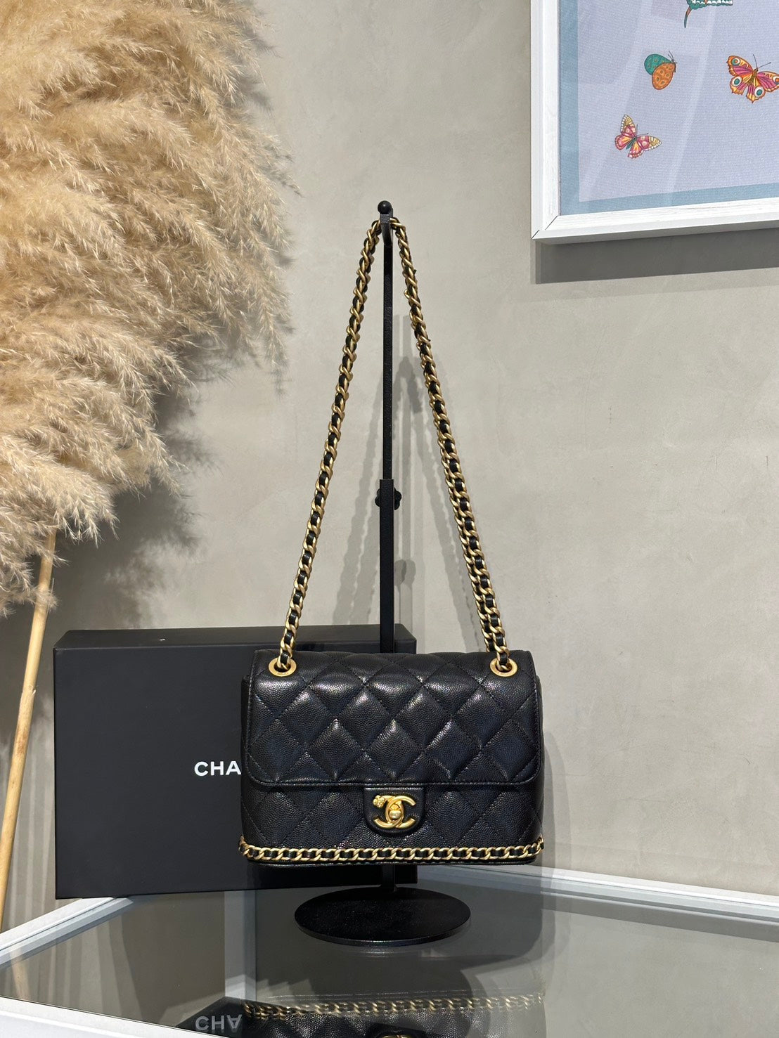 CHANEL 23K皮穿鍊滾邊單肩包 - 黑金
