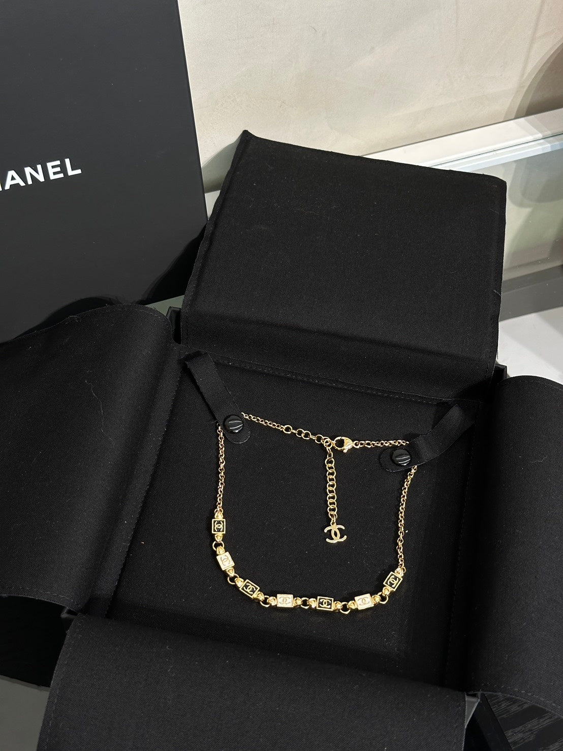 CHANEL 24P黑白琺瑯方塊雙C頸鍊
