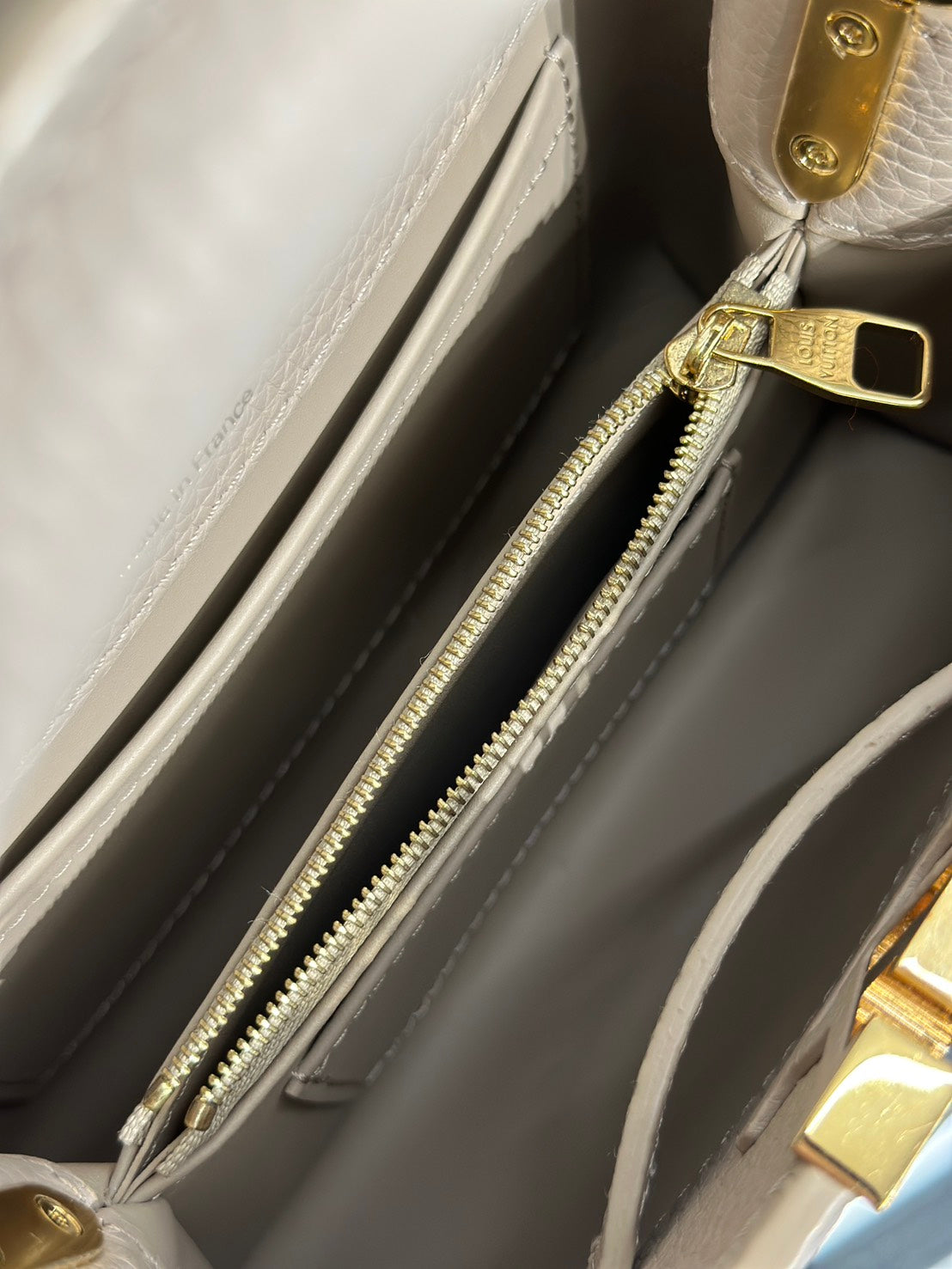 LOUIS VUITTON My Capucines - 裸粉