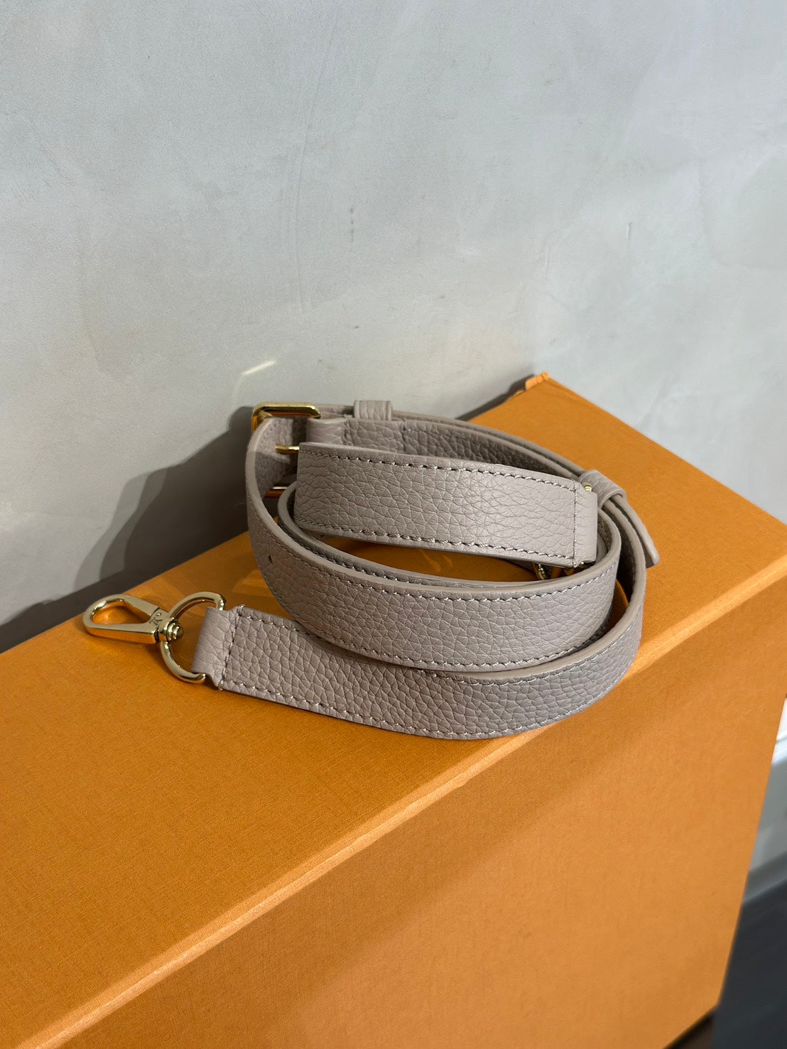 LOUIS VUITTON My Capucines - 裸粉