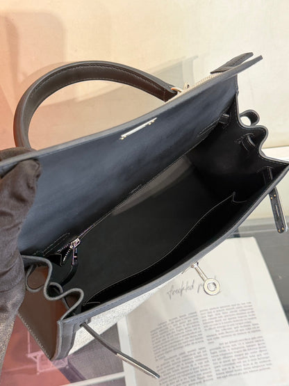 HERMES Kelly 25 - 熊貓銀 K
