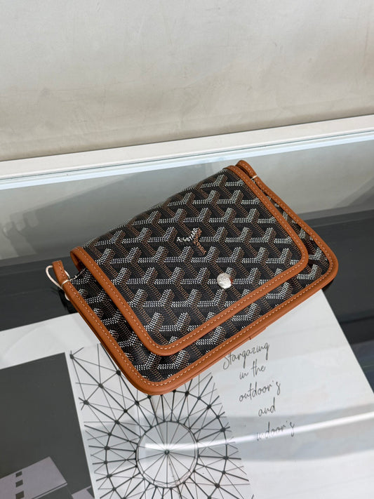 GOYARD Plumet 信封小包 - 棕