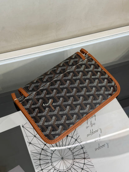 GOYARD Plumet 信封小包 - 棕
