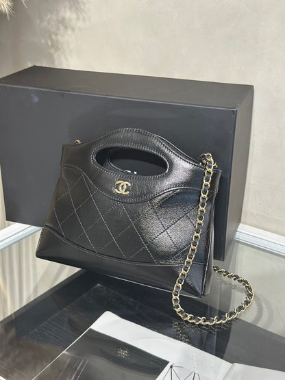 CHANEL 31 Nano Bag - 黑金