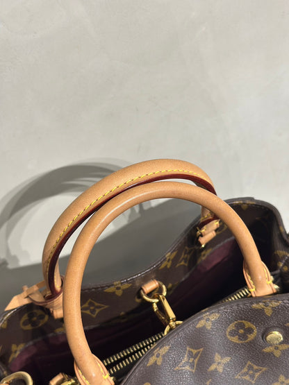LOUIS VUITTON Montaigne BB