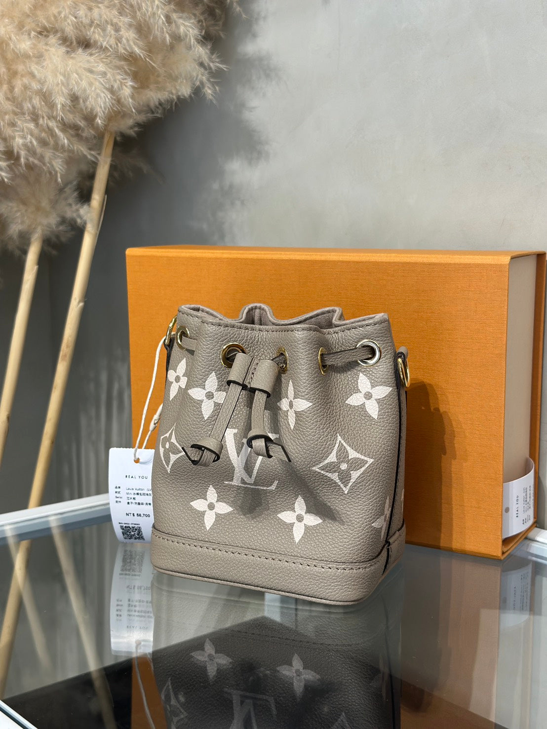 LOUIS VUITTON Nano Noe - 斑鳩灰