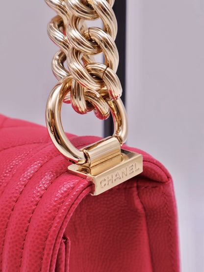 CHANEL Boy20 粒面牛皮口蓋包 - 桃紅金23開