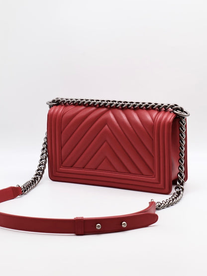 CHANEL Boy25 V紋牛皮口蓋包 - 紅銀22開